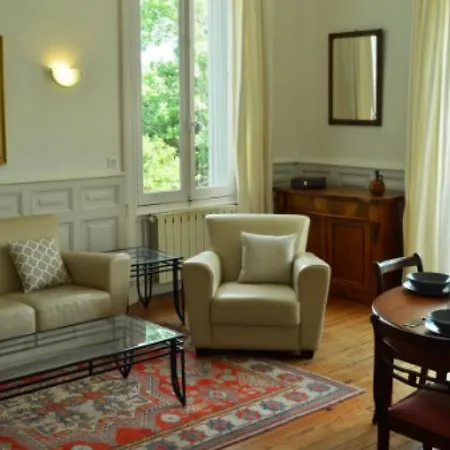 Luckey Homes - Avenue De La Marne Apartment